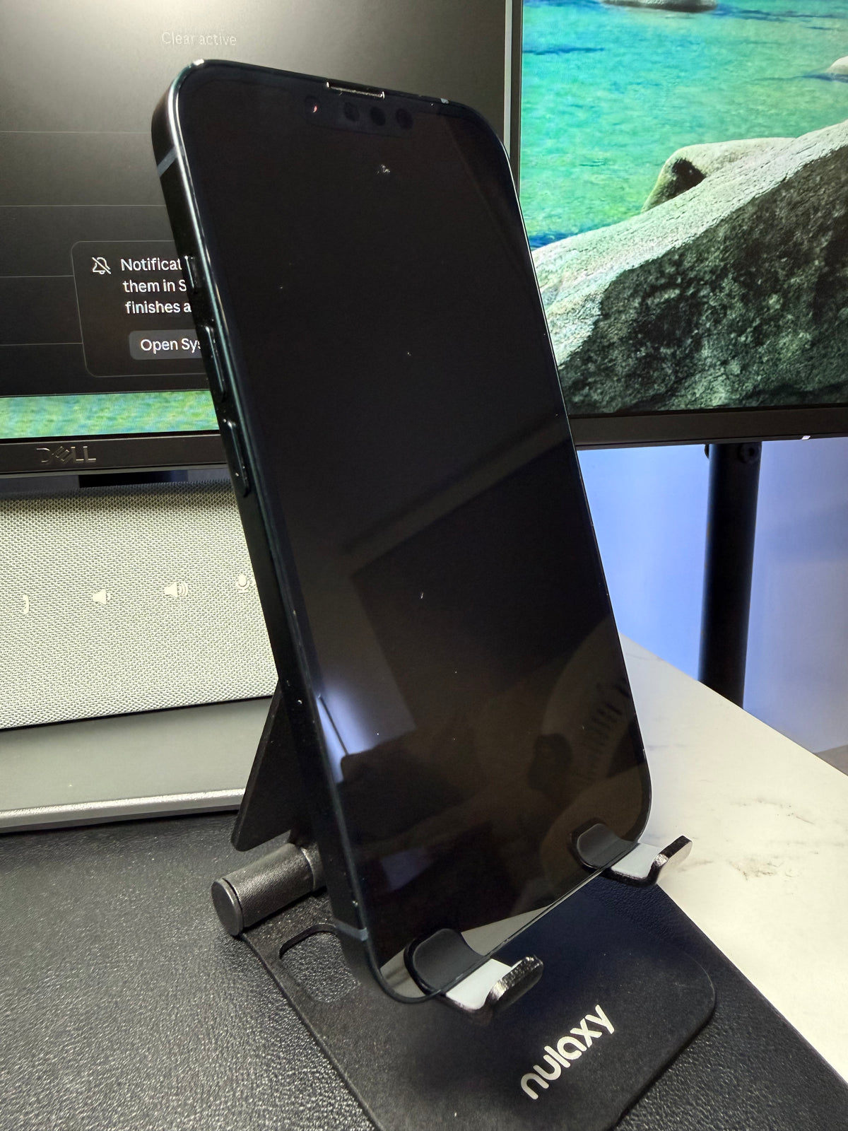 Apple iPhone 14 128GB — Midnight / Unlocked — front