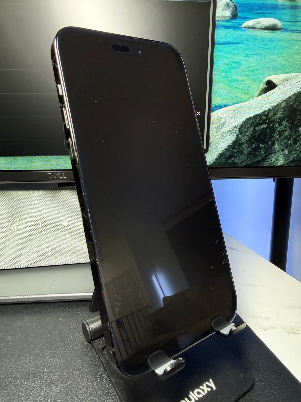 Apple iPhone 14 Pro Max 128GB — Space Black / Unlocked — front