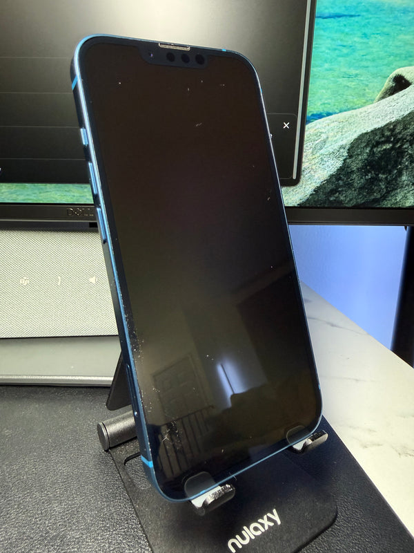 Apple iPhone 13 128GB — Blue / Unlocked — front